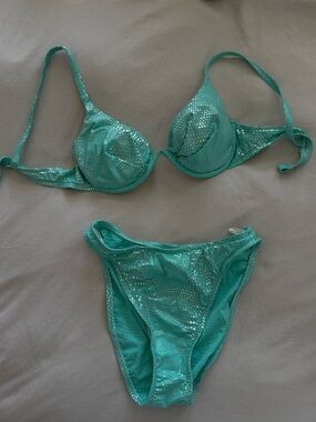 Vintage Shimmering Turquoise Underwire Bikini Set - Women Swim